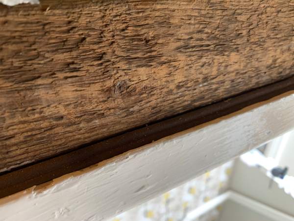 Attic Hatch Compression Joint